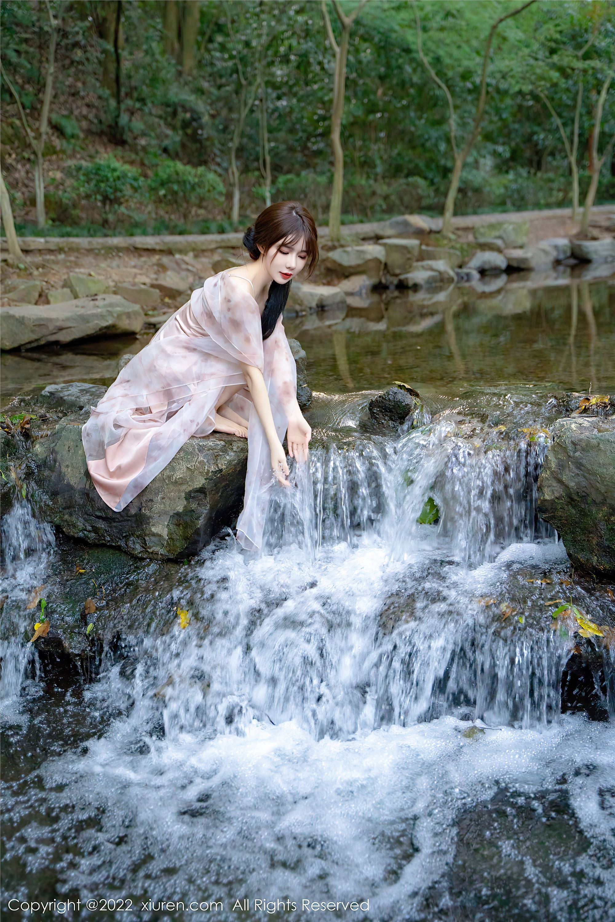 Xiuren秀人网 2022.10.11 NO.5690 婠婠么